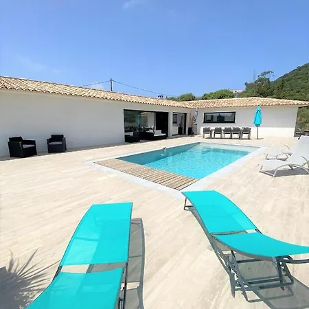 Villa D'architecte Avec Vue Mer Et Piscine Chauffee