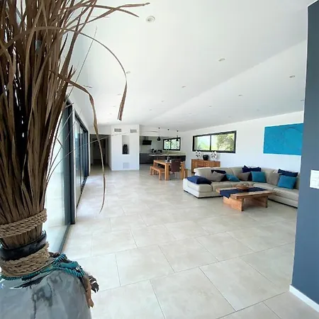 D'architecte Avec Vue Mer Et Piscine Chauffee Villa *